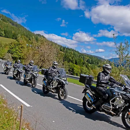 Πανσιόν Grof 3*