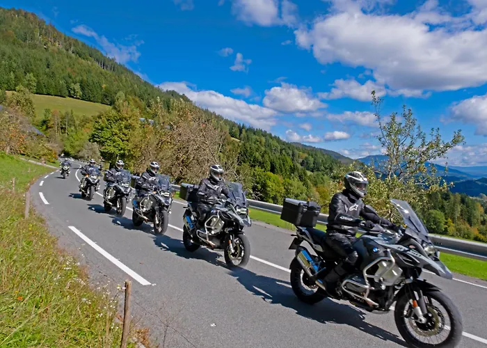 게스트하우스 Grof 3*