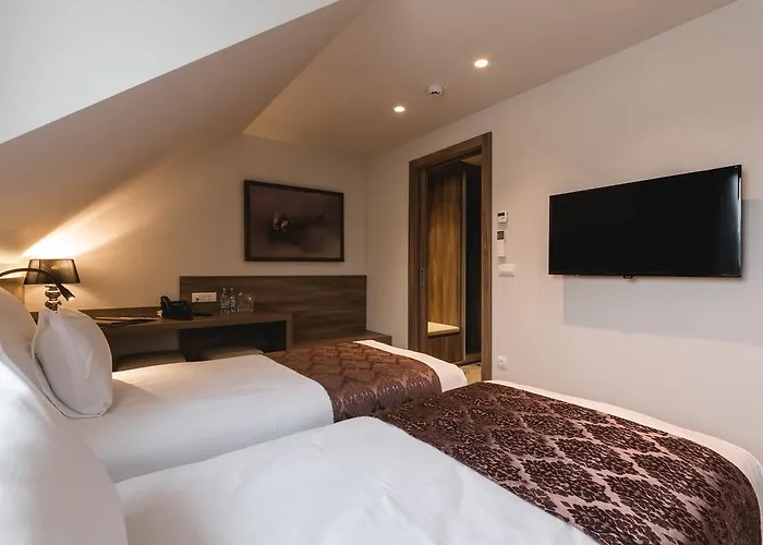 Pensión Grof Vransko